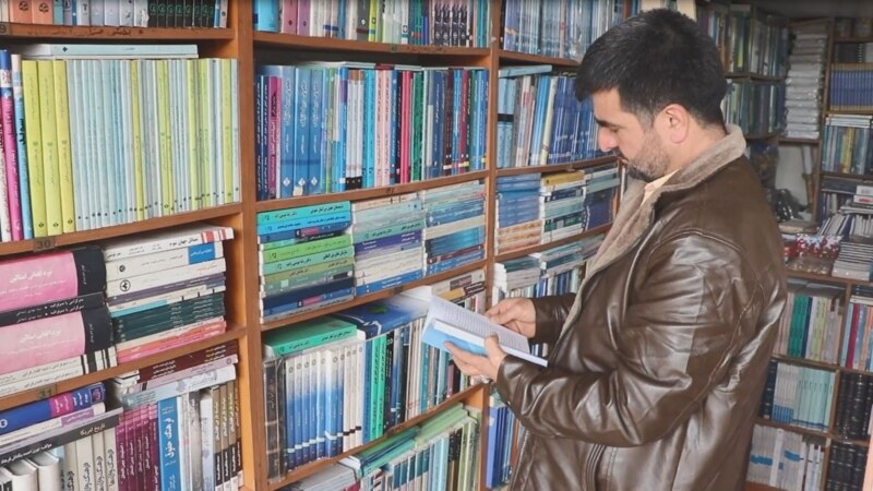 برخی از نویسندگان: هیچ نویسندۀ زیر حاکمیت طالبان نمی‌تواند به گونه آزاد نویسندگی کند