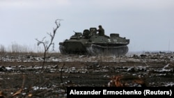 Un blindat rusesc, regiunea Donețk, 11 martie 2022