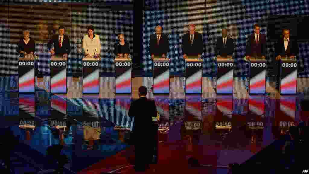 The candidates appear at their final pre-election debate.