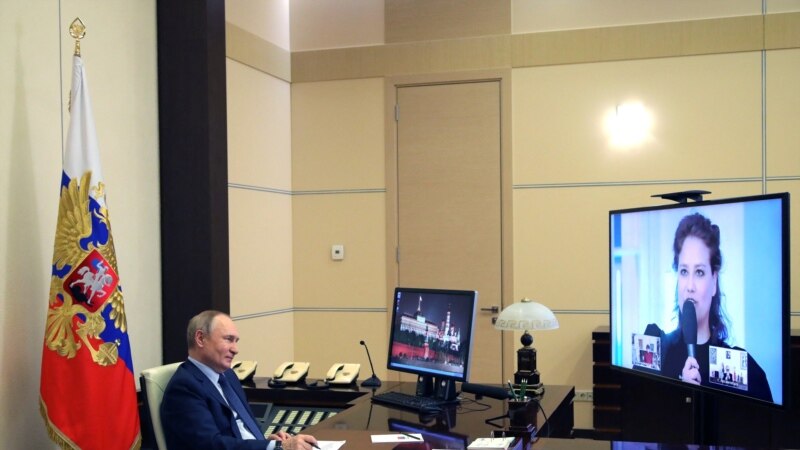 Putin ističe da Zapad pokušava da ukine rusku kulturu, uključujući Čajkovskog