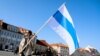 Село в Бурятии решило сменить бело-сине-белый флаг