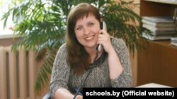 Дырэктарка школы №2 Чачэрску Вольга Цалко, якая выклікала міліцыю «за налепкі»