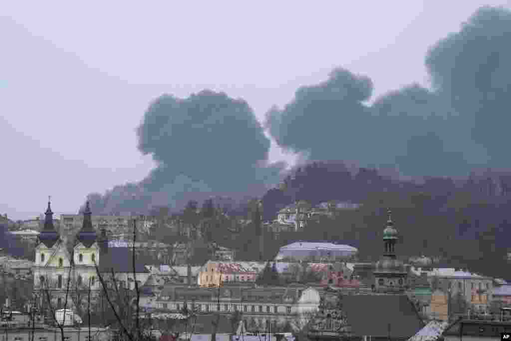 Füst száll fel Lvivből március 26-án
