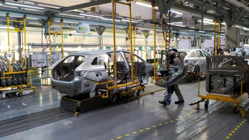 АвтоВАЗ взял на работу на завод в Тольятти 200 осужденных
