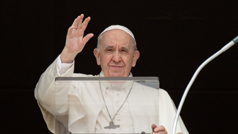 Papa Franjo osudio 'barbarski' rat u Ukrajini