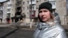 Frontline Town In Eastern Ukraine Endures Shelling As Residents Lack Heat And Running Water