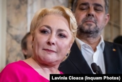 Marcel Ciolacu a preluat puterea de la Viorica Dăncilă. Aceasta, la rândul ei, a ajuns la șefia partidului după arestarea lui Liviu Dragnea.