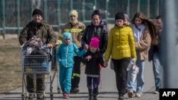 Poland has taken the bulk of refugees fleeing Ukraine, but other nearby countries have also accepted large numbers of the people displaced by Moscow's war. (file photo)