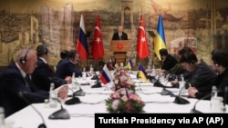 Переговоры в Стамбуле