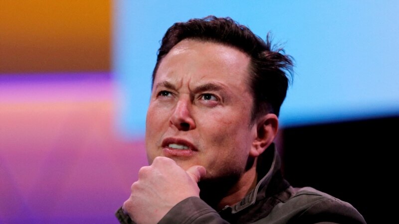 U prvom obraćanju zaposlenim Twittera Musk govorio o smanjenju osoblja