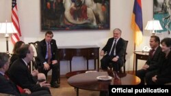 Фотография - пресс-служба МИД Армении