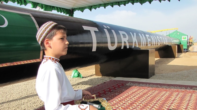 Türkmen gazyny Azerbaýjana eltjek geçirijiniň gurluşygy tamamlanýar
