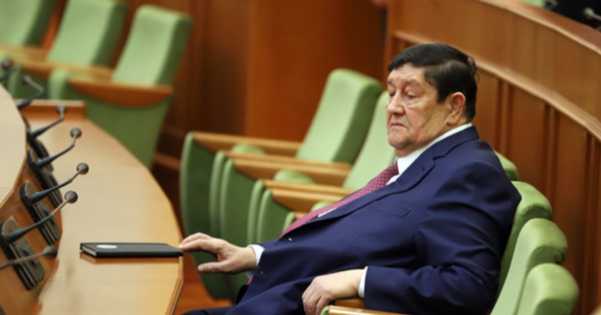 Intelligence Online: Рустам Иноятов Вануатунинг “олтин паспорти”ни олган