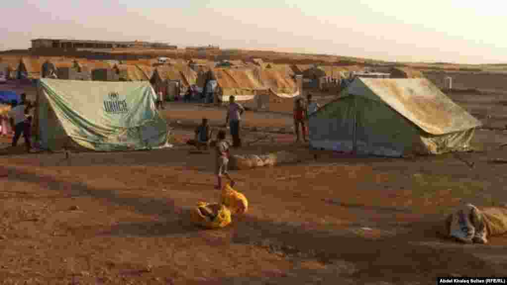 A camp of Syrian refugees in Dohuk, Turkey. Developing countries host four-fifths of the world&#39;s refugees, according to the UNHCR.