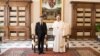 Зеленський повторно запросив папу Римського в Україну