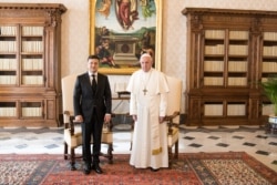 Володимир Зеленський на зустрічі з папою Франциском, Ватикан, 8 лютого 2020 року