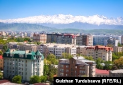 В Кыргызстане на одного человека приходится всего 13 квадратных метров жилья.
