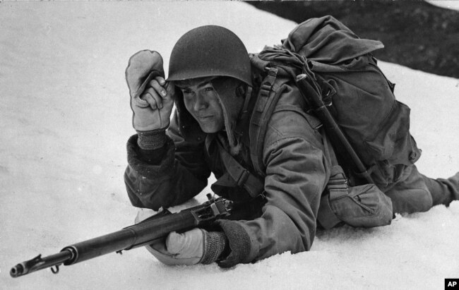 Američki vojnik na Aljasci septembra 1942.