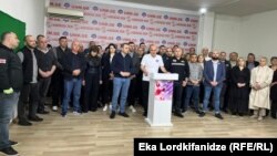 ენმ-ის ბათუმის ორგანიზაციის წარმომადგენლების ბრიფინგი, 29 აპრილი