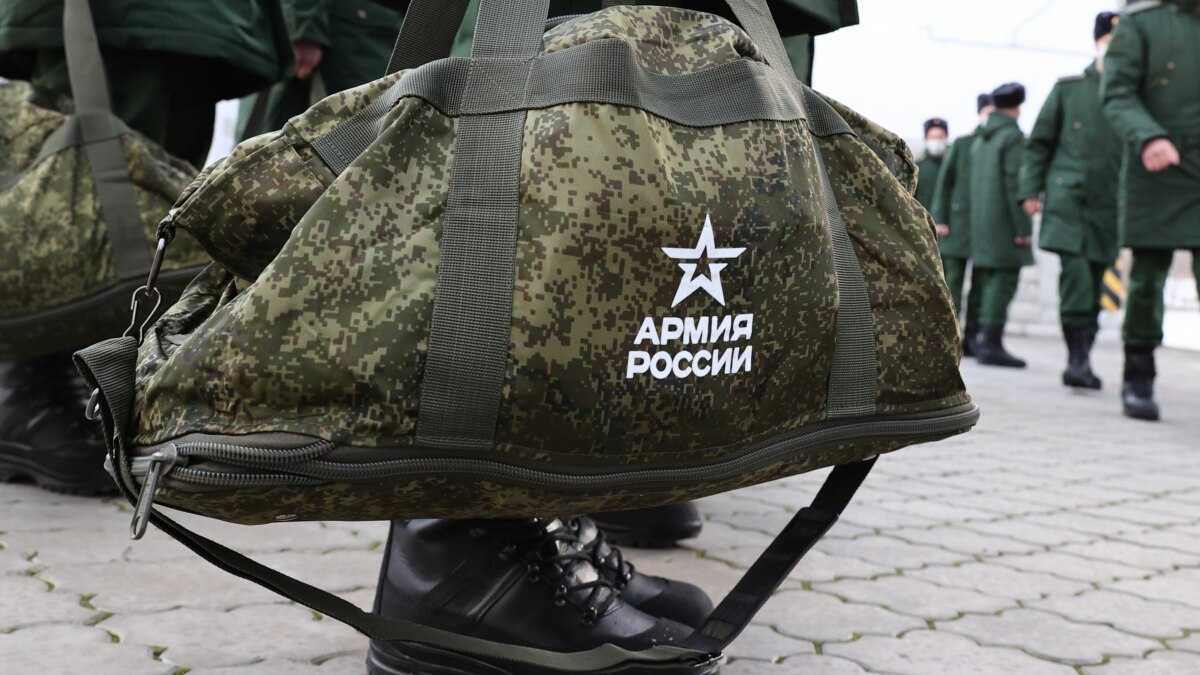 У Росії після повідомлення про завершення мобілізації почався осінній призов до армії