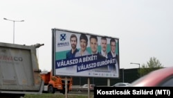 HUNGARY/POLITICS/ELECTION