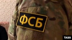 Усіх шістьох затримали та відвезли в управління ФСБ Росії у Криму, але точне місце їхнього перебування ніхто з родичів не знає