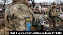 Украинские военные в Киевской области, 31 марта 2022 года. Иллюстрационное фото