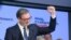 Aleksandar Vučić választási győzelmét ünnepli Belgrádban 2022. április 3-án