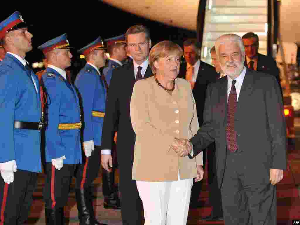 Nemačka kancelarka Angela Merkel i premijer Srbije Mirko Cvetković, Beograd, 22.08.2011. Foto: AFP / Andrej Isaković 