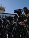 تعدادی از خبرنگاران رسانه ها در افغانستان 