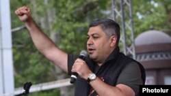 Armenia - Fatherland party leader Artur Vanetsian addresses an opposition rally in Yerevan, May 1, 2022.