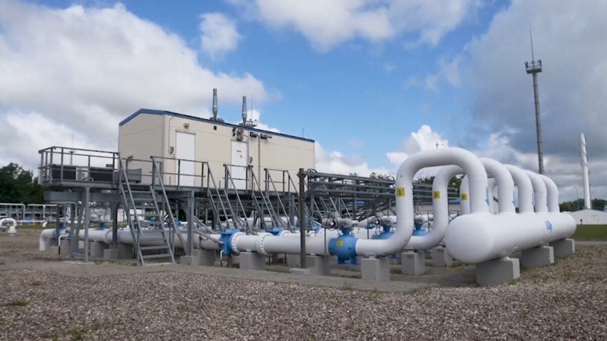 Руският енергиен гигант "Газпром" спря доставките на газ за балтийската