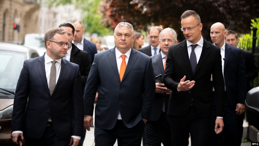 Политическа буря. Съветник на Орбан каза, че Унгария не би се  съпротивлявала на руска инвазия