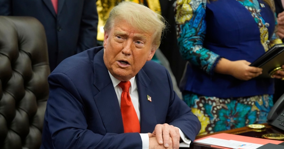 Пентагон заявив про надання Україні додаткової зброї за вказівкою Трампа