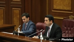 Armenia - Speaker Alen Simonian chairs a session of the National Assembly, Yerevan, May 3, 2022.