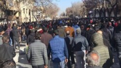 راهپیمایی اعتراضی مردم در همدان پس از اعتصاب بازار، ۱۸ دی