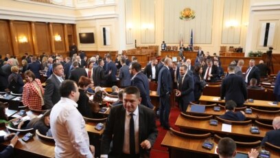Народните представители приеха на първо четене актуализацията на държавния бюджет