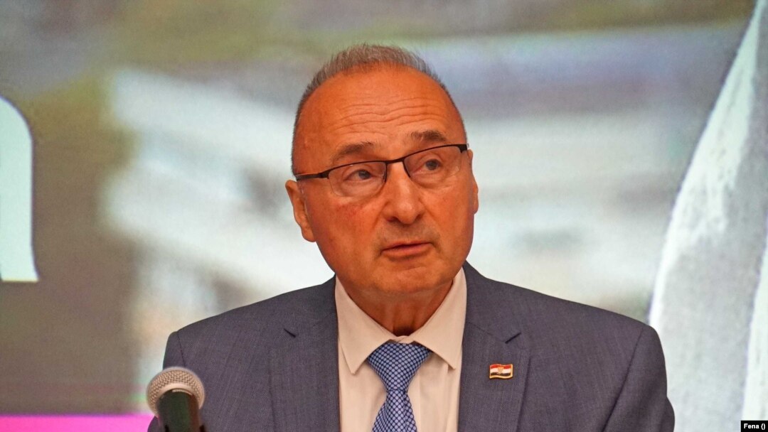 Gordan Grlić Radman 