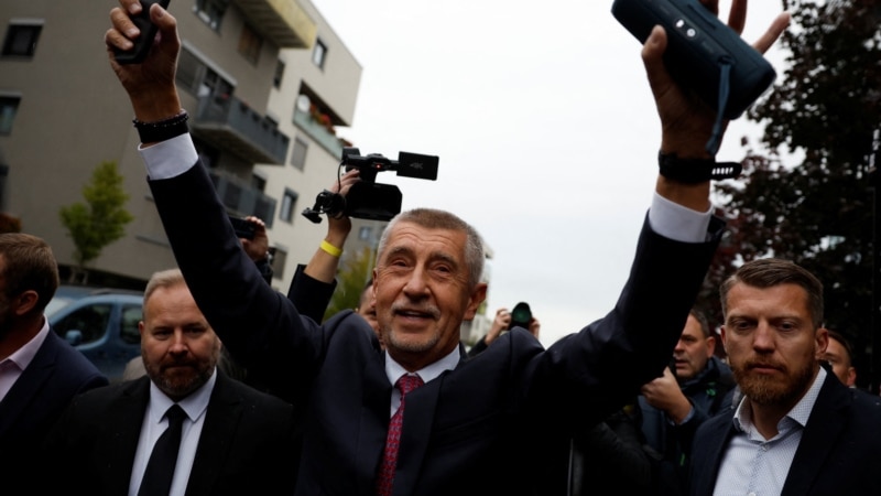 Babishi i fiton zgjedhjet në Çeki, por jo mjaftueshëm për të qeverisur vetë