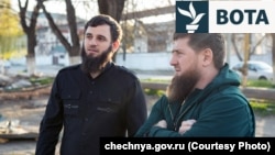 Jakub Zakriyev dhe daja i tij, Ramzan Kadyrov - fotografi e vitit 2022.