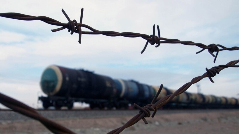 اداره خط آهن حکومت طالبان از انتقال ۱۲۰ متریک تُن مواد خوراکی و نفتی خبر داده است