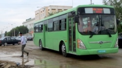 Türkmenabatda jemgyýetçilik awtobus gatnawy seýrekleşdi - ýaşaýjylar