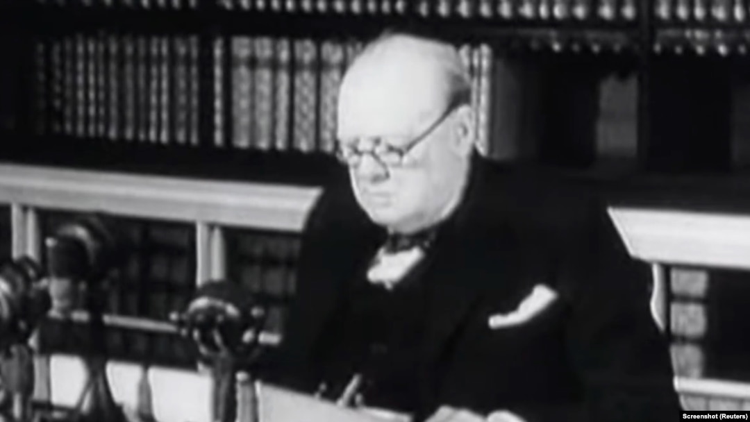 Premierul britanic, Winston Churchill, anuntând la 8 Mai 1945, că Germania a semnat capitularea cu o zi înainte. Armistițiul a intrat în vigoare pe 8 Mai, la ora 23 GMT. Supărat însă că ofițerii săi nu participaseră la semnare, Stalin a insistat pentru o a doua capitulare, semnată de mareșalul Jukov, ceea ce s-a întâmplat în noaptea de 8 spre 9 mai.