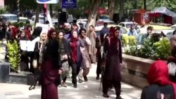  زنان افغانستان معترض قوانین طالبان