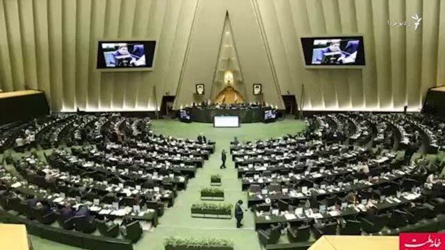 افزایش انتقاد‌ها از مدیریت اقتصادی رئیسی