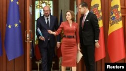 Președinta R. Moldova, Maia Sandu, și președintele Consiliului European, Charles Michel, la o conferință comună, Chișinău, 4 mai 2022