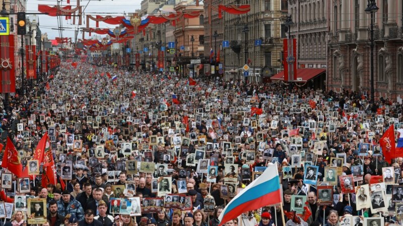 Орусияда Жеңиш күнүнө арналган иш-чараларда кеминде 125 киши кармалды