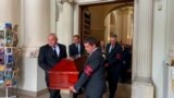 Belarusians Mourn Independence Leader