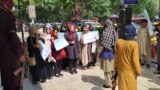 Afghanistan - Afghan women protest against Taliban leader decree on compulsory Hijab in Kabul, May 10 2022 زنان معترض کابل حجاب