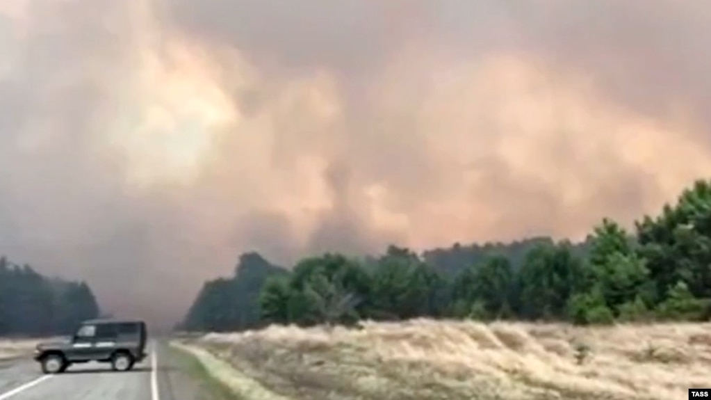 A view of the wildfires in the Minusinsky district of Krasnoyarsk Krai in Siberia.